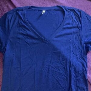 Women’s Ideal T V-neck Tee